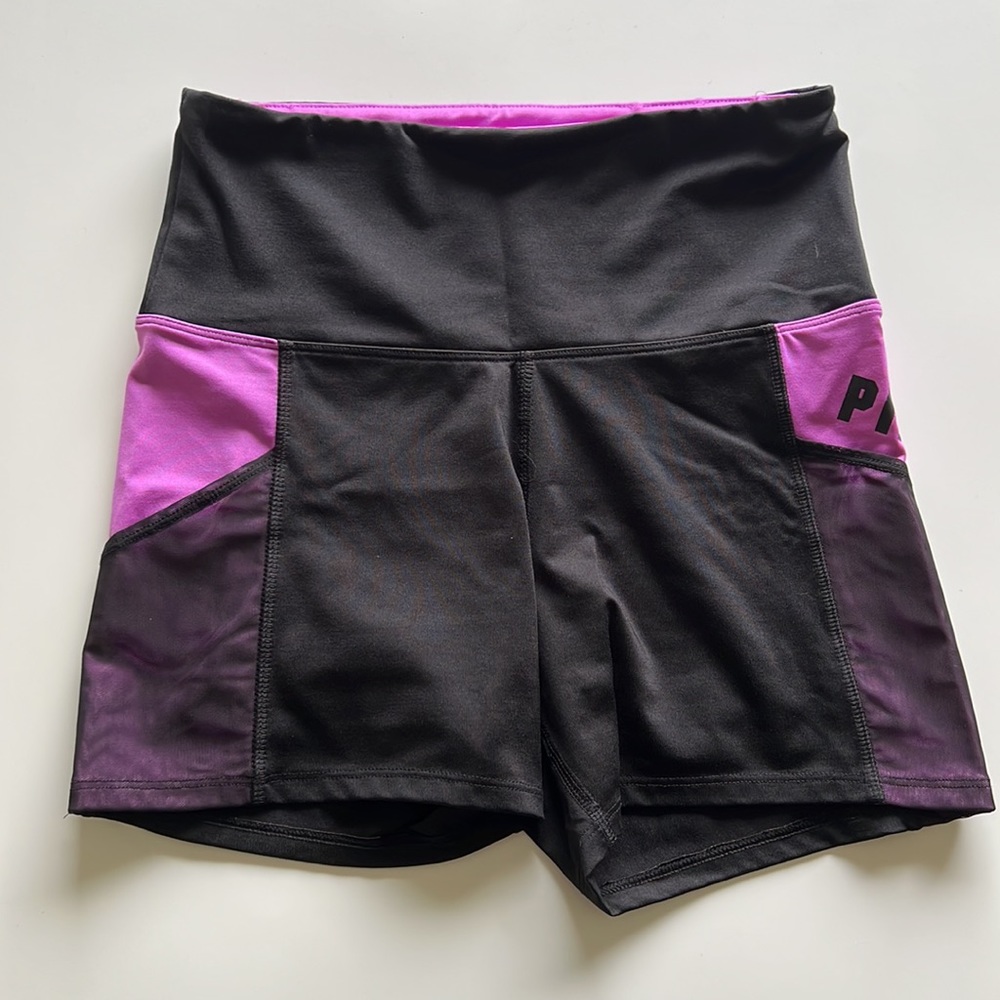 VS Pink Ultimate Shorts - Picture 2 of 4